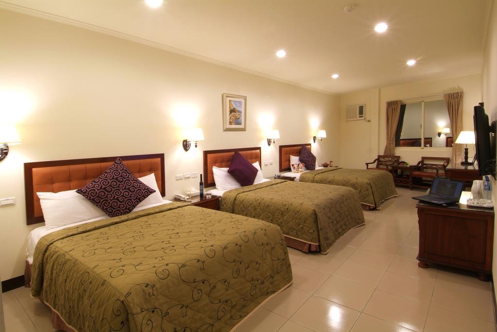 Puti Commercial Hotel Longtan Exterior photo
